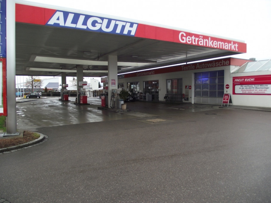 GRANDER at the Allguth Gas Station in Landsberg am Lech